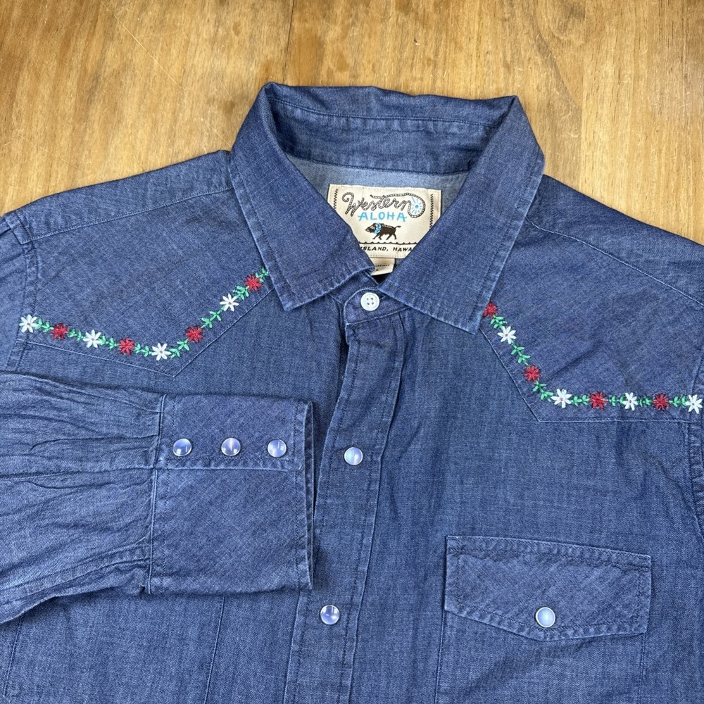 Western Aloha Long Sleeve Pearl Snap Shirt Men's L Blue Denim Cowboy Western